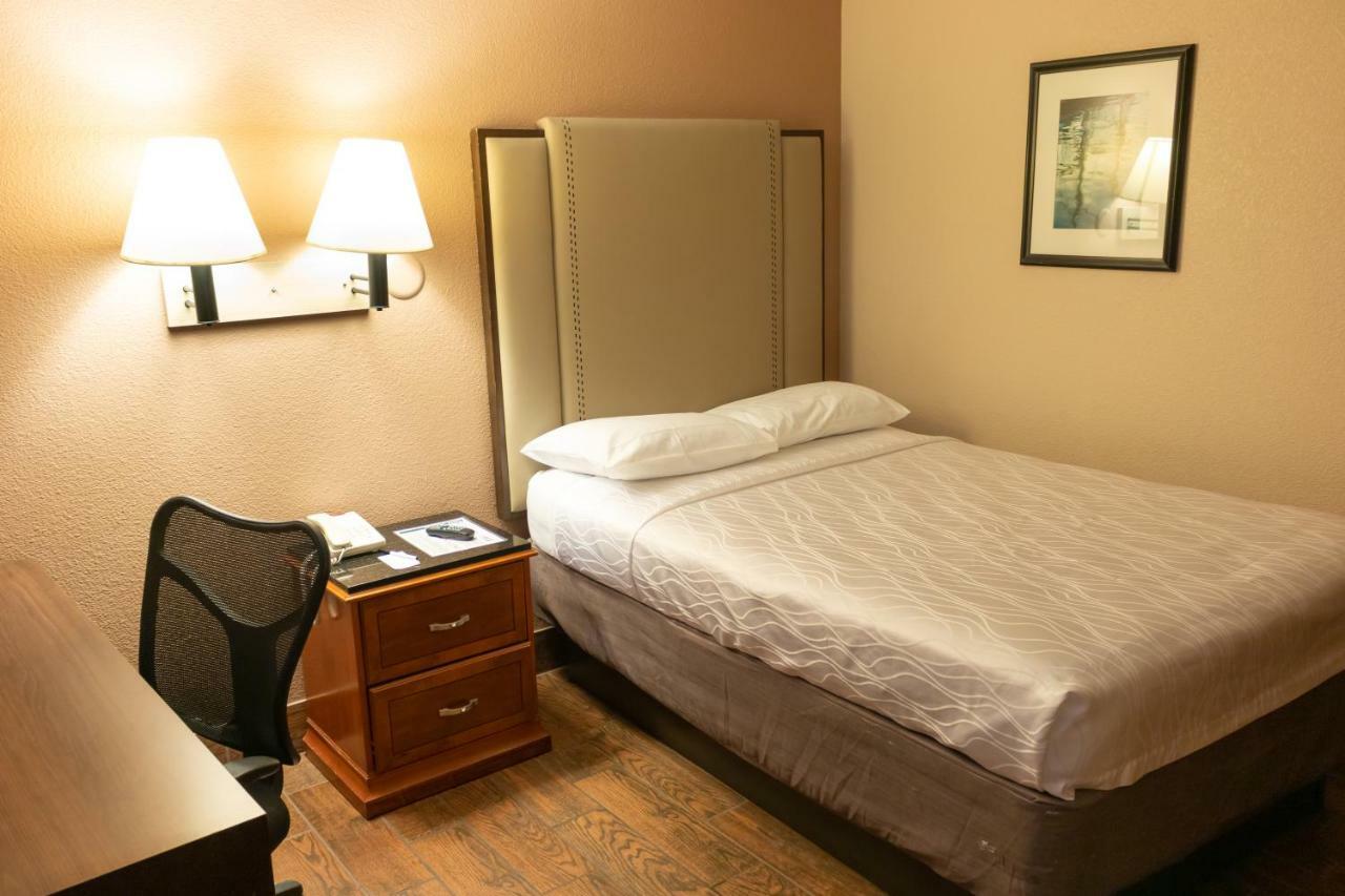 Budgetel Inn & Suites Yuma Zewnętrze zdjęcie